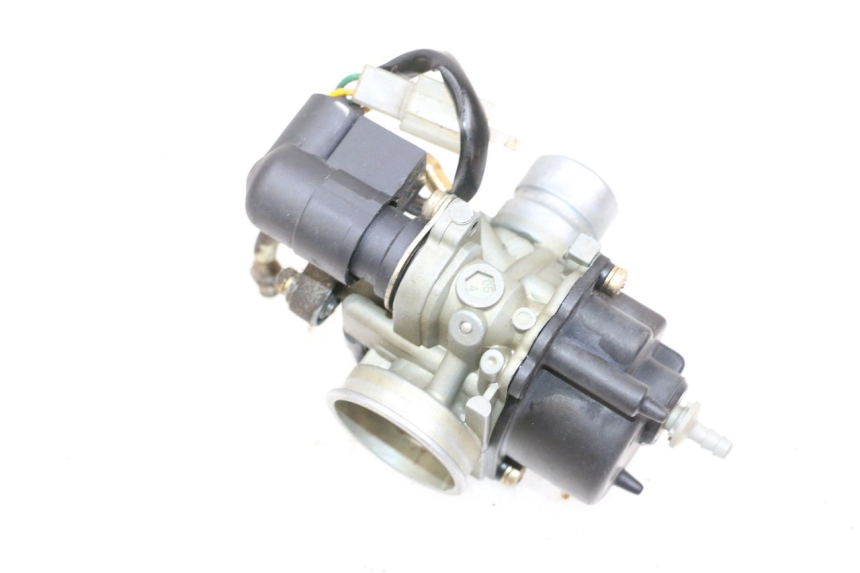 photo de CARBURATEUR YAMAHA NEO'S NEOS 2T 50 (1998 - 2007) - Gros plan technique