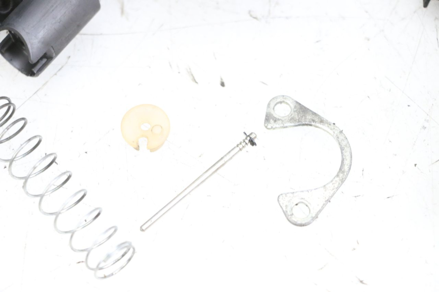 photo de CARBURATEUR PIAGGIO NEW TYPHOON 50 (2018 - 2021) - Vue rapprochée