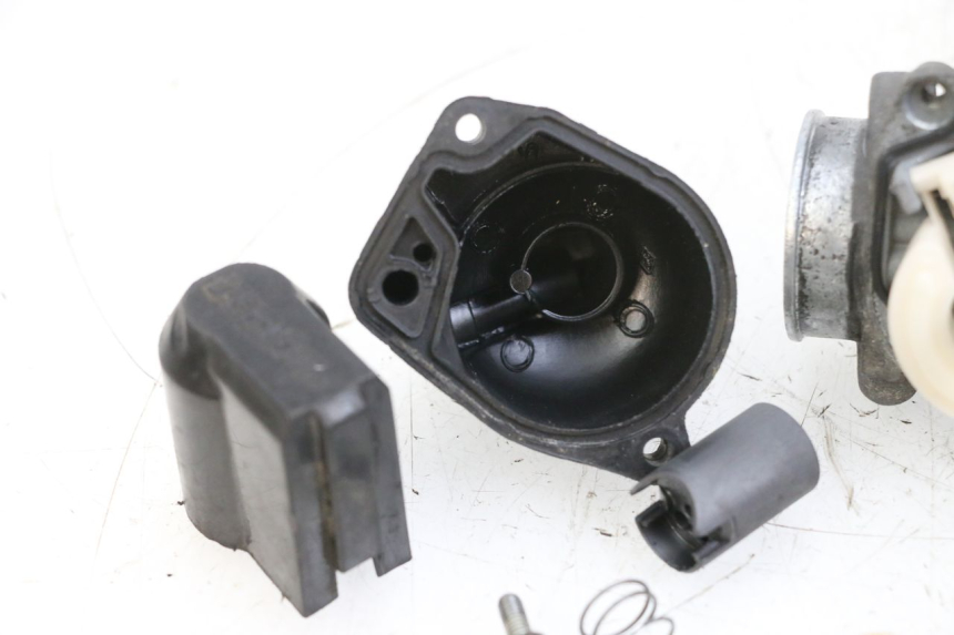 photo de CARBURATEUR PIAGGIO NEW TYPHOON 50 (2018 - 2021) - Inspection visuelle