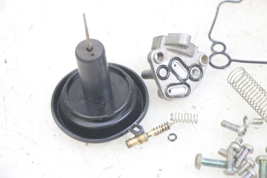 photo de CARBURATEUR PEUGEOT TWEET 4T 50 (2014 - 2019)