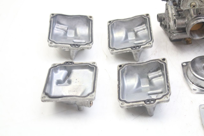 photo de CARBURATEUR YAMAHA XJN DIVERSION 600 (2000 - 2003)