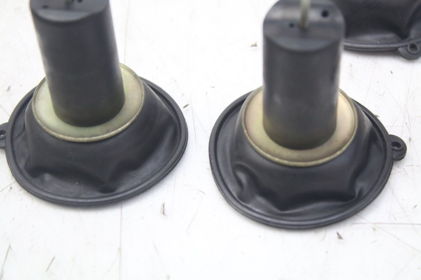 photo de CARBURATEUR YAMAHA XJN DIVERSION 600 (2000 - 2003)