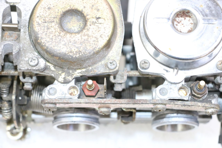 photo de CARBURATEUR YAMAHA XJN DIVERSION 600 (2000 - 2003)