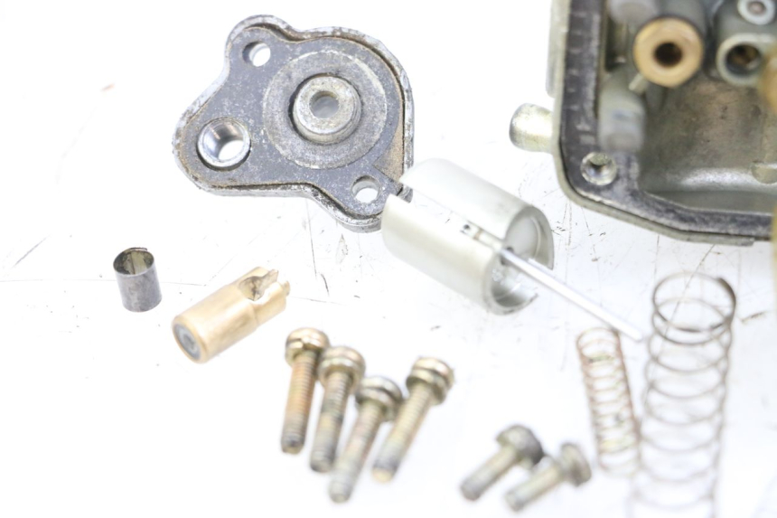 photo de CARBURATEUR YAMAHA PW 80 (1983 - 2014)