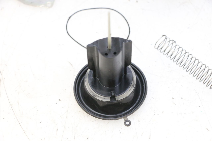 photo de CARBURATEUR YAMAHA YFM R RAPTOR 250 (2008 - 2014) - Inspection visuelle