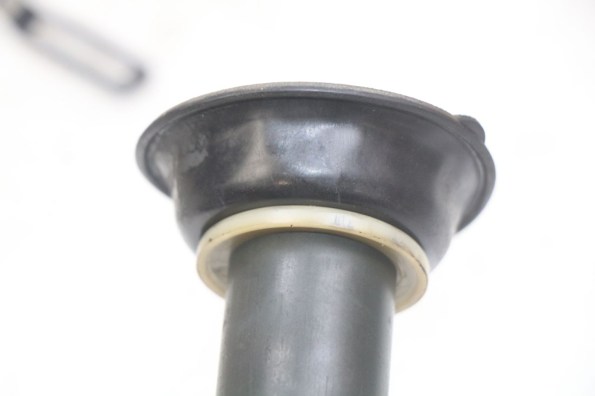 photo de CARBURATEUR YAMAHA YP MAJESTY 125 (2007 - 2010)