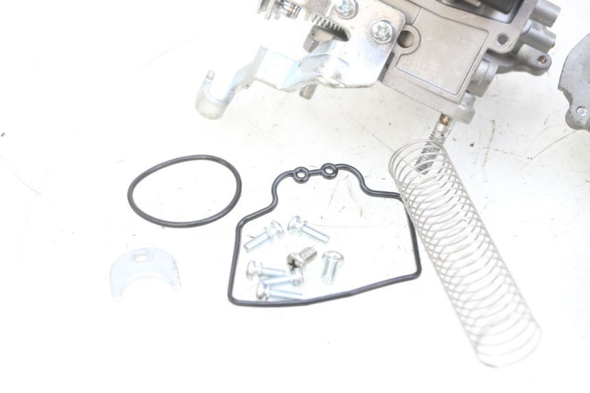 photo de CARBURATEUR YAMAHA YP MAJESTY 125 (2002 - 2006) - Vue principale