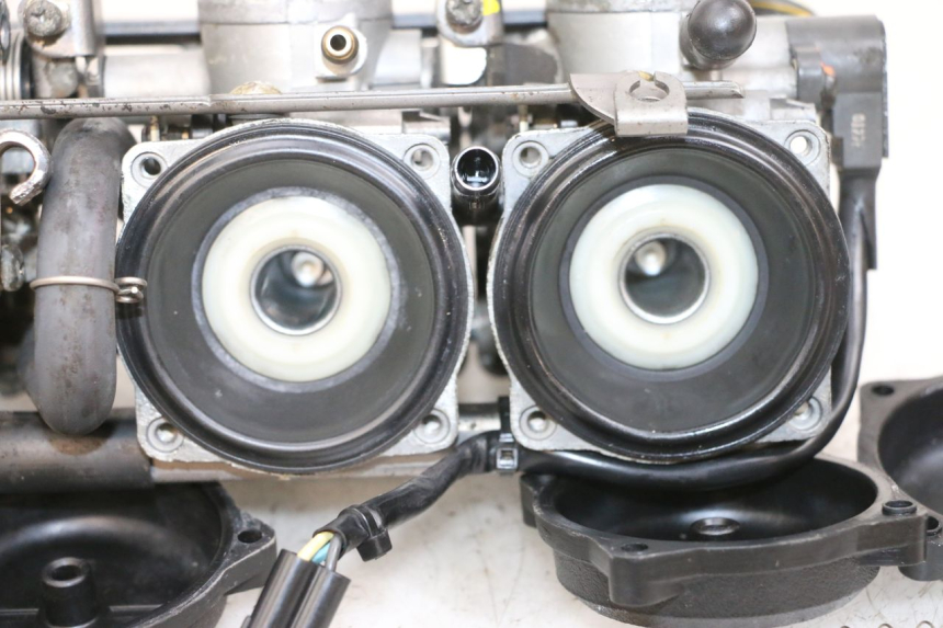 photo de CARBURATEUR KAWASAKI ZR 7 750 (1999 - 2001) - Zoom qualité