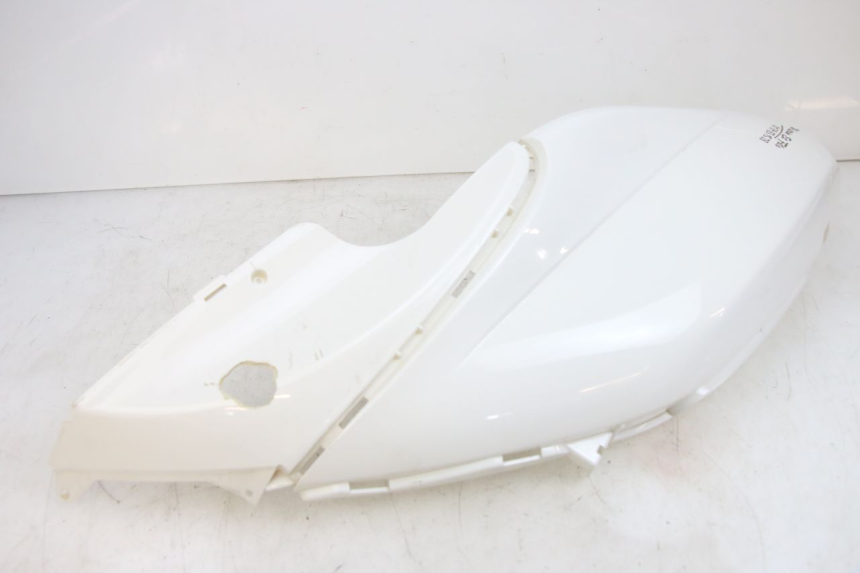 photo de CARENAGE ARRIERE PIAGGIO FLY 125 (2005 - 2012)