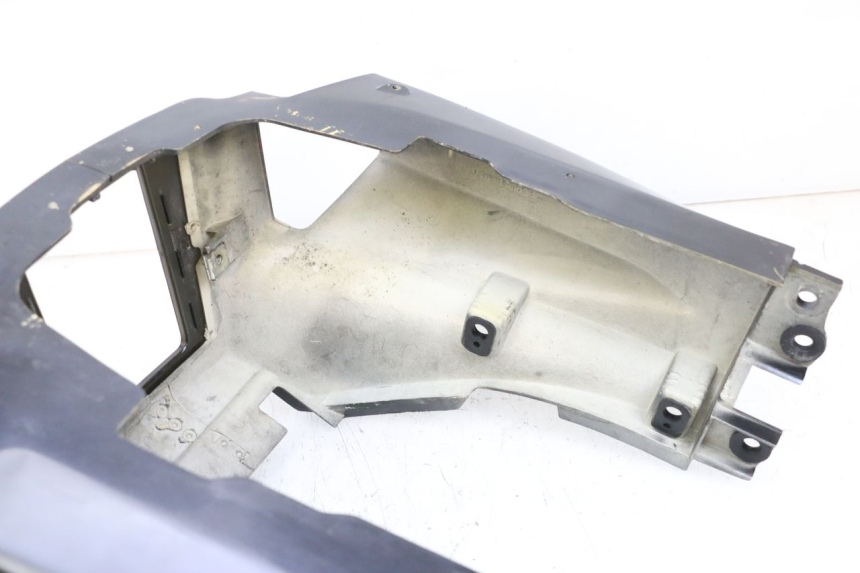 photo de CARENAGE ARRIERE KAWASAKI GPZ RX 1000 (1986 - 1988) - Autre angle de vue