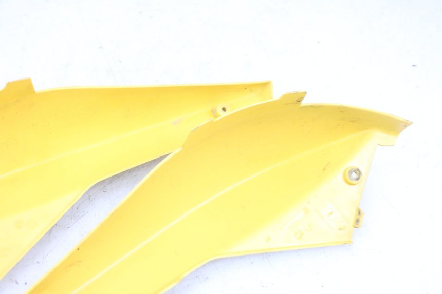 photo de CARENAGE ARRIERE PEUGEOT LUDIX 50 (2008 - 2017) - Gros plan technique