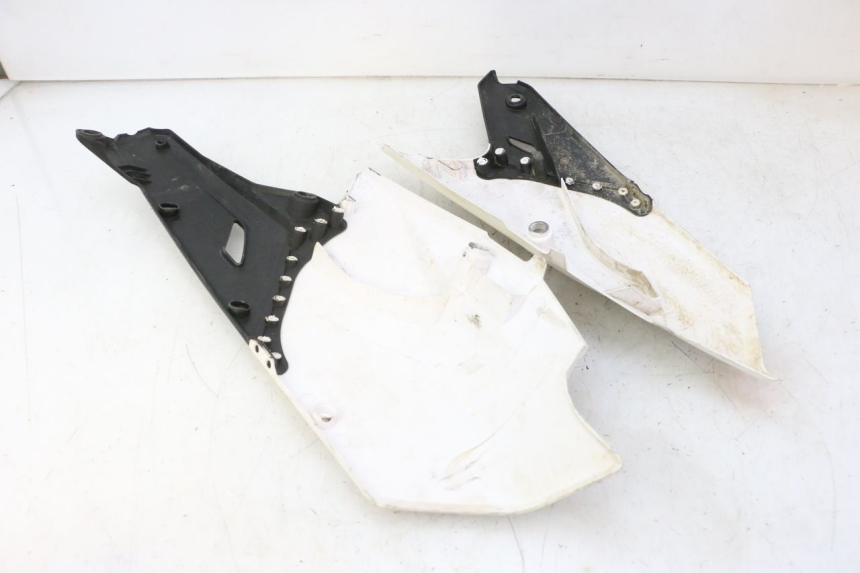 photo de CARENAGE ARRIERE YAMAHA YZF YZ-F 450 (2014 - 2016)