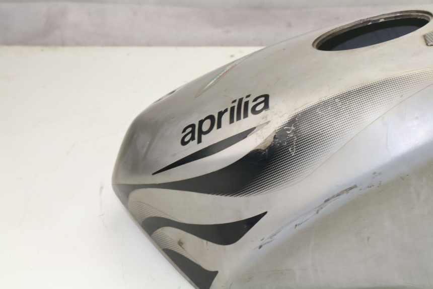 photo de CARENAGE RESERVOIR APRILIA RS 50 (1999 - 2005)