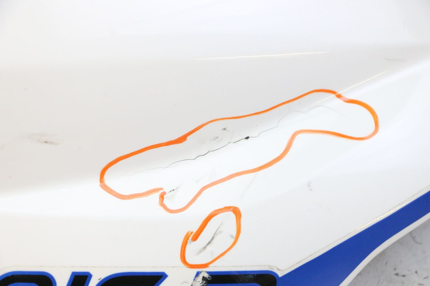 photo de CARENAGE RESERVOIR DROIT BMW G310 R 310 (2016 - 2020)