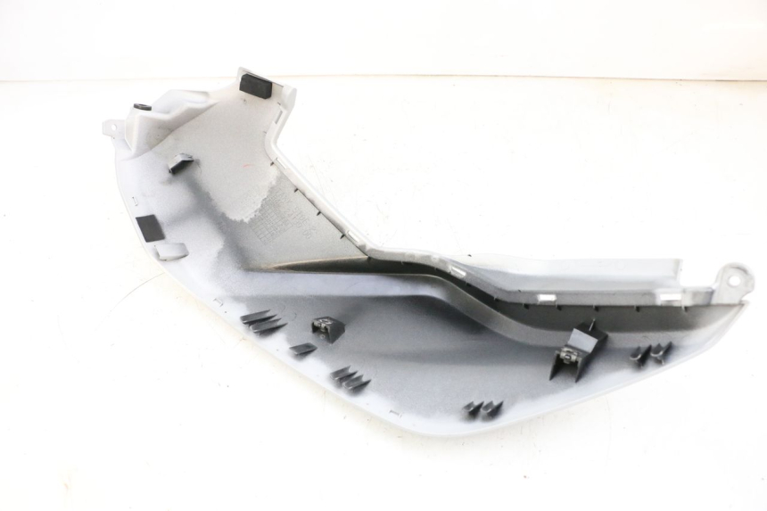 photo de CARENAGE RESERVOIR DROIT YAMAHA MT-07 MT07 ABS 700 (2018 - 2020) - Détail de la pièce