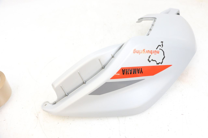 photo de CARENAGE RESERVOIR DROIT YAMAHA MT-07 MT07 ABS 700 (2018 - 2020) - Marquages et références