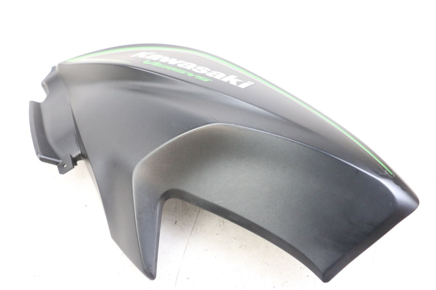 photo de CARENAGE RESERVOIR GAUCHE KAWASAKI VERSYS ABS 650 (2015 - 2018)