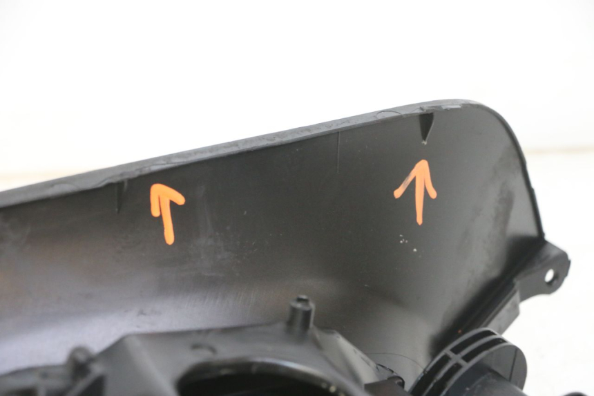 photo de CARENAGE RESERVOIR PIAGGIO IE MP3 YOURBAN 300 (2011 - 2016)