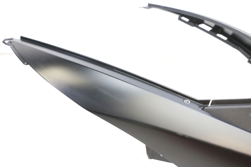 photo de CARENAGE RESERVOIR PIAGGIO MP3 HPE 350 (2018 - 2020) - Focus structure