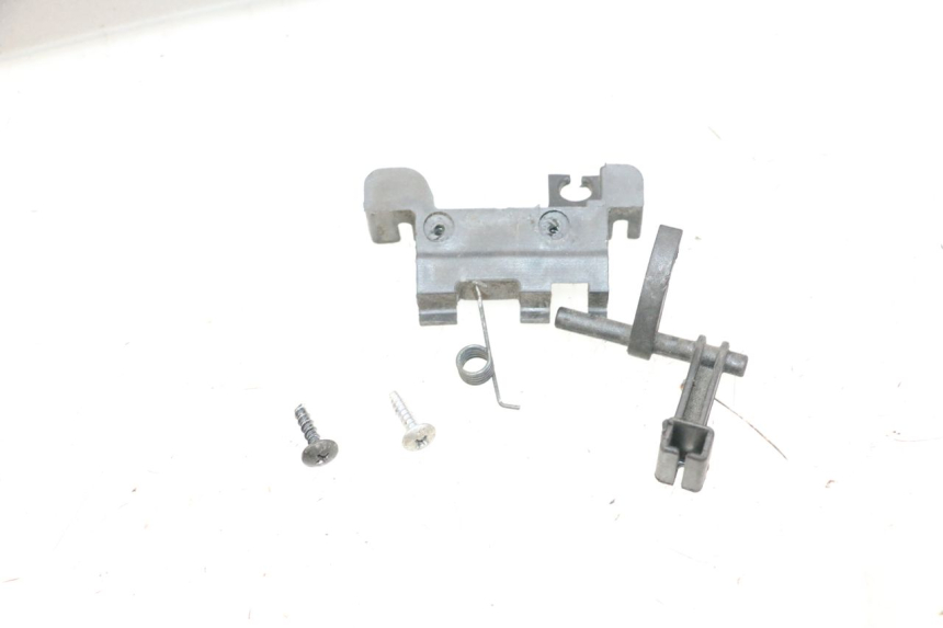 photo de CARENAGE RESERVOIR PIAGGIO MP3 500 (2014 - 2016)