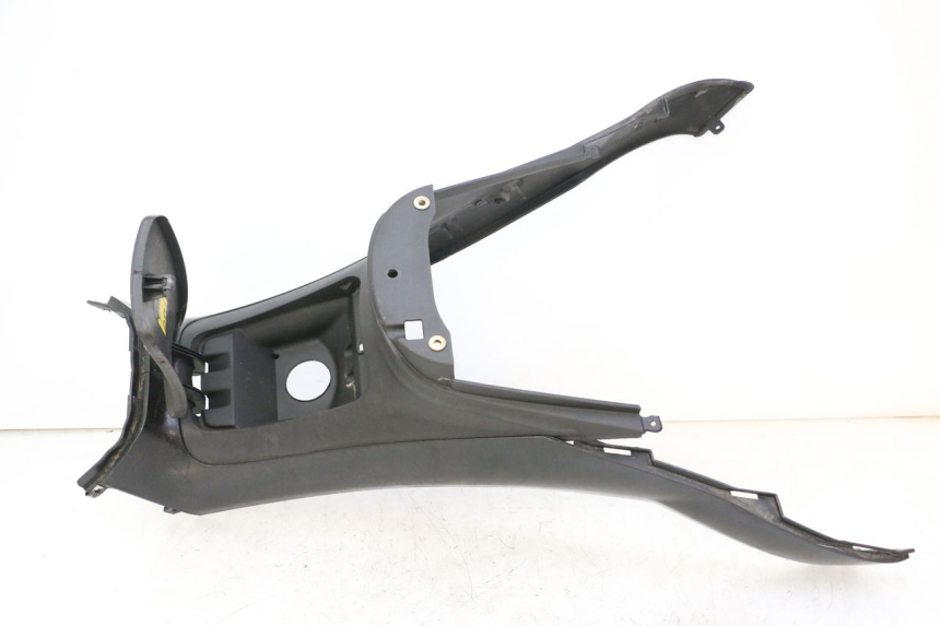 photo de CARENAGE RESERVOIR PIAGGIO MP3 500 (2011 - 2015)