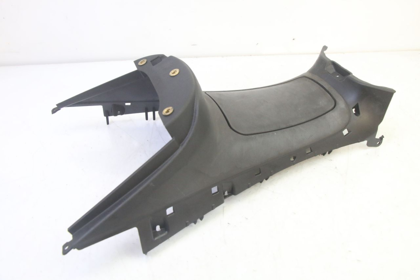 photo de CARENAGE RESERVOIR PIAGGIO MP3 125 (2006 - 2014)