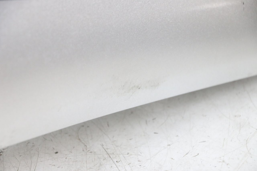 photo de CARENAGE RESERVOIR PIAGGIO MP3 RL 250 (2007 - 2010) - Pièce contrôlée