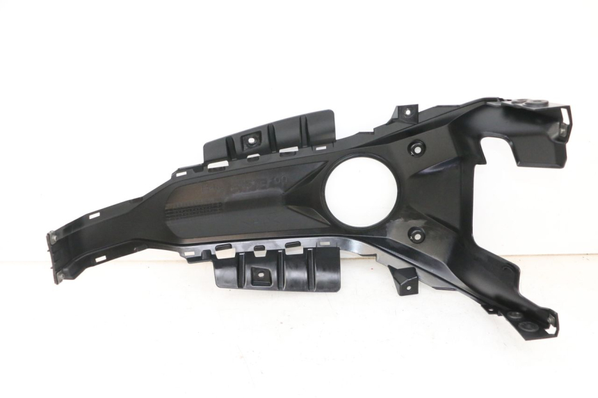 photo de CARENAGE RESERVOIR YAMAHA MT-07 MT07 ABS 700 (2018 - 2020) - Autre angle de vue