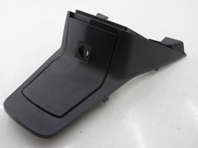 photo de CARENAGE RESERVOIR PEUGEOT SATELIS 125 (2013 - 2018)