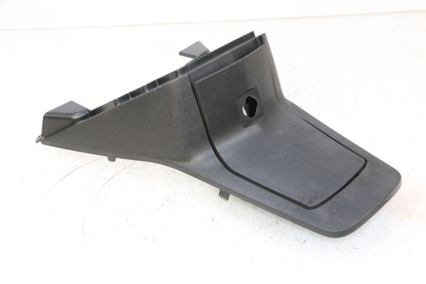 photo de CARENAGE RESERVOIR PEUGEOT SATELIS 125 (2013 - 2018) - Vue d’ensemble