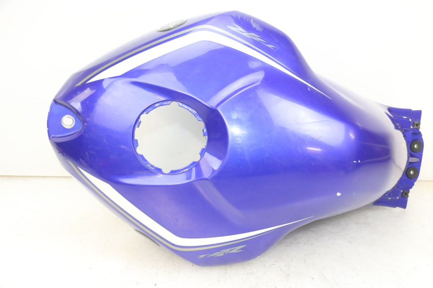 photo de CARENAGE RESERVOIR YAMAHA TZR 50 (2008 - 2016) - Points de fixation