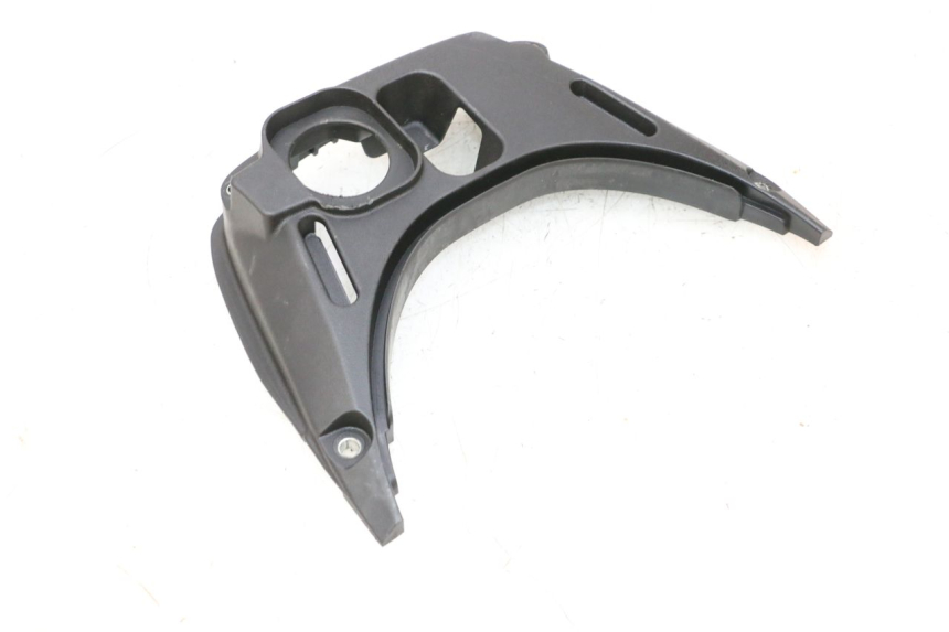 photo de CARENAGE RESERVOIR PIAGGIO VESPA GTS SUPER IE 125 (2009 - 2016) - Vue d’ensemble