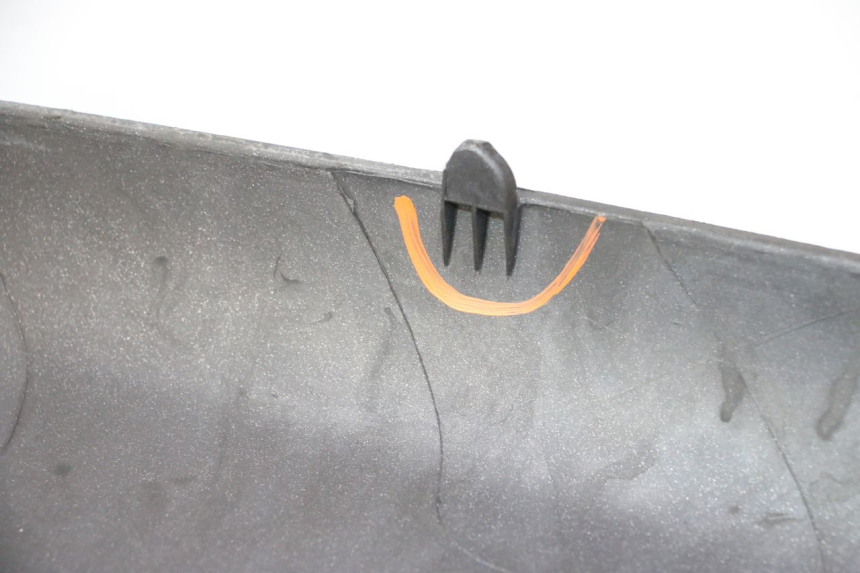 photo de CARENAGE RESERVOIR PIAGGIO X9 EVOLUTION 125 (2003 - 2007)