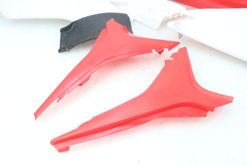 photo de CARROSSERIE CARENAGE COMPLET HONDA CRF 250 (2013 - 2016)