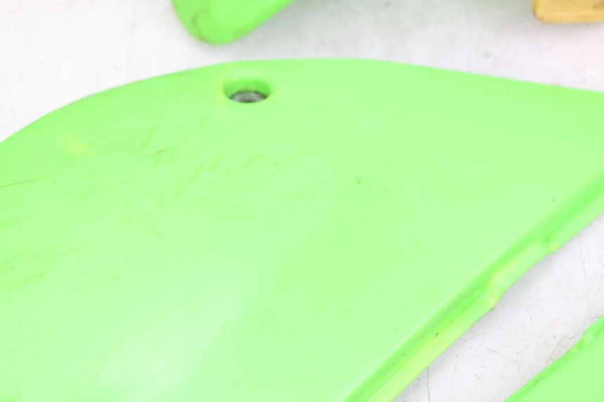 photo de CARROSSERIE CARENAGE COMPLET KAWASAKI KX 85 (2001 - 2013)