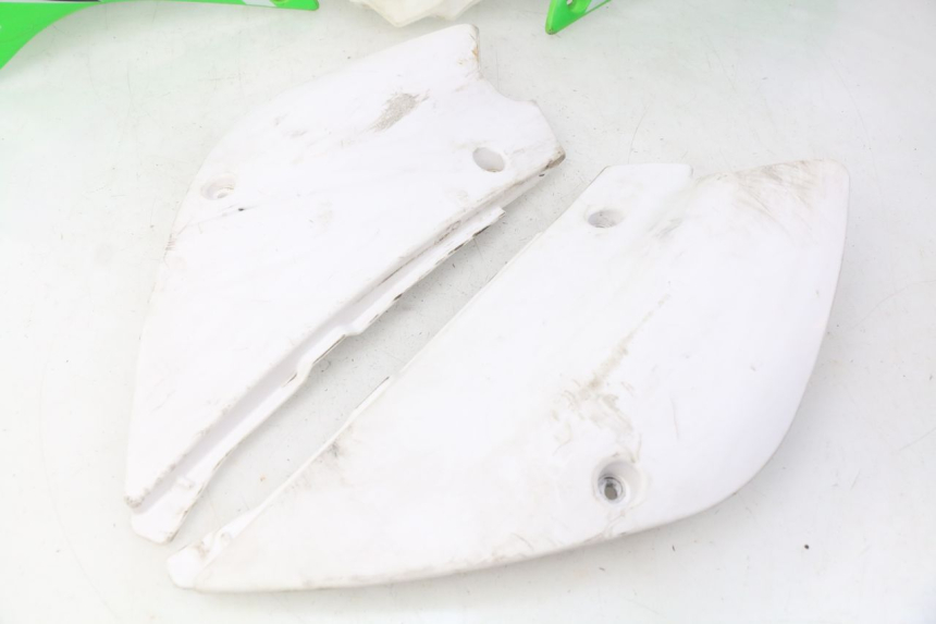 photo de CARROSSERIE CARENAGE COMPLET KAWASAKI KX 85 (2001 - 2013)