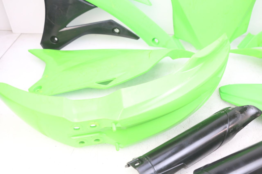 photo de CARROSSERIE CARENAGE COMPLET KAWASAKI KX 85 (2014 - 2021)