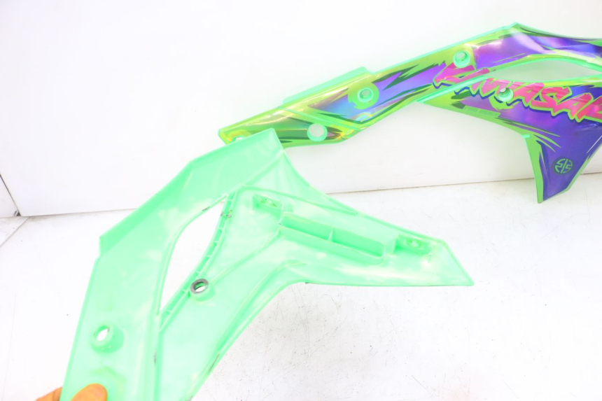 photo de CARROSSERIE CARENAGE COMPLET KAWASAKI KXF KX-F 250 (2017 - 2019) - Photo complémentaire