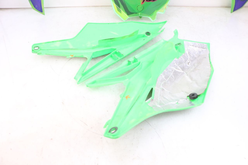 photo de CARROSSERIE CARENAGE COMPLET KAWASAKI KXF KX-F 250 (2017 - 2019) - Autre angle de vue