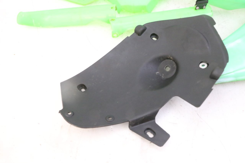 photo de CARROSSERIE CARENAGE COMPLET APOLLO RXF 125