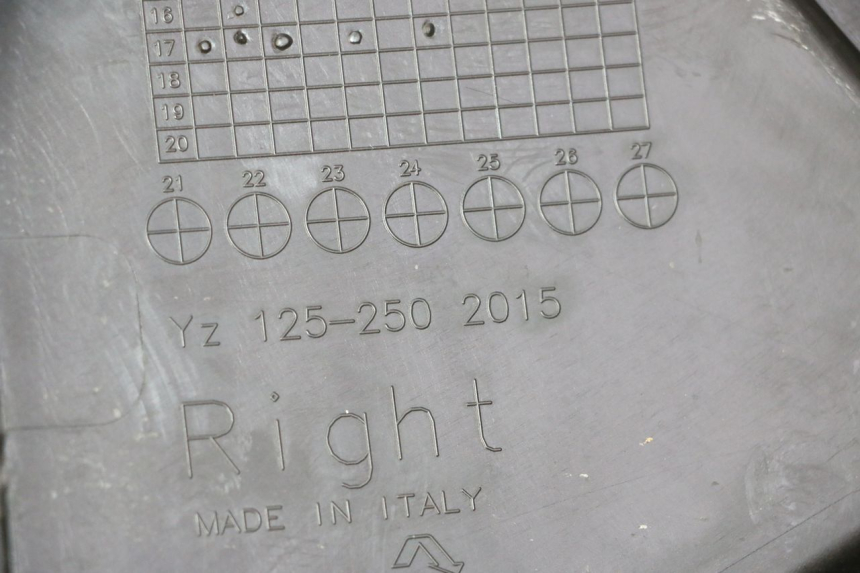 photo de CARROSSERIE CARENAGE COMPLET YAMAHA YZ 125 (1998 - 2005)