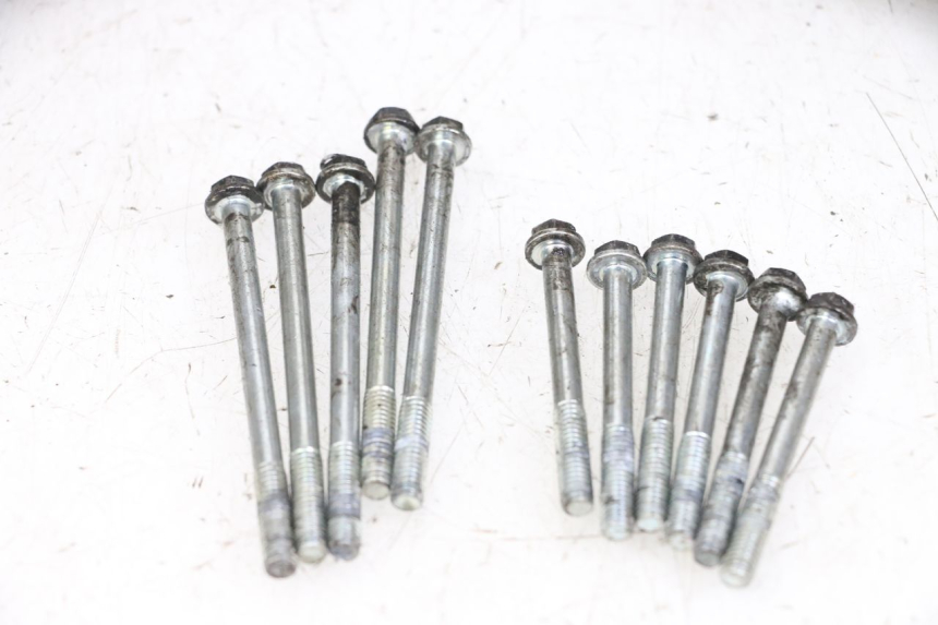 photo de Lower engine case HYOSUNG GV AQUILA 125 (2000 - 2004)