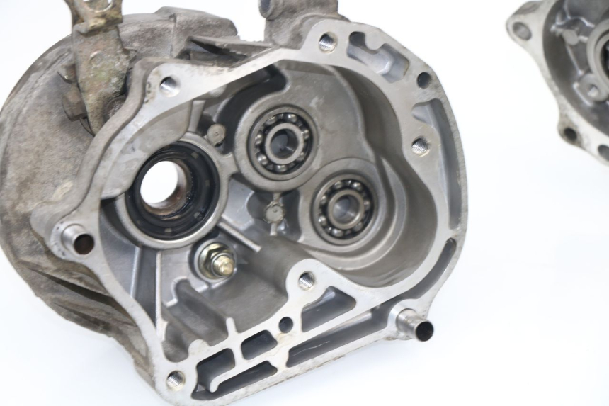 photo de CARTER BAS MOTEUR BAOTIAN BT 49 QT-9 50 (2006 - 2010)