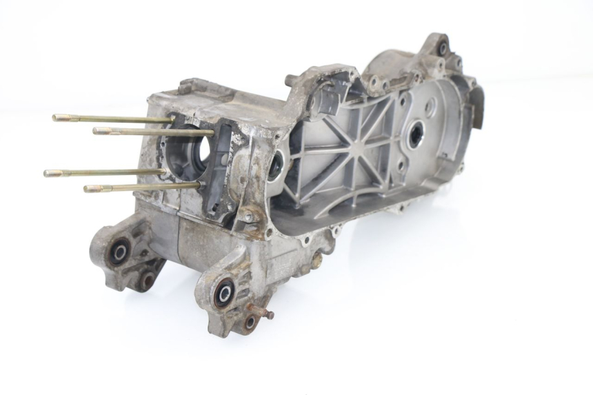 photo de CARTER BAS MOTEUR BAOTIAN BT 49 QT-9 50 (2006 - 2010)