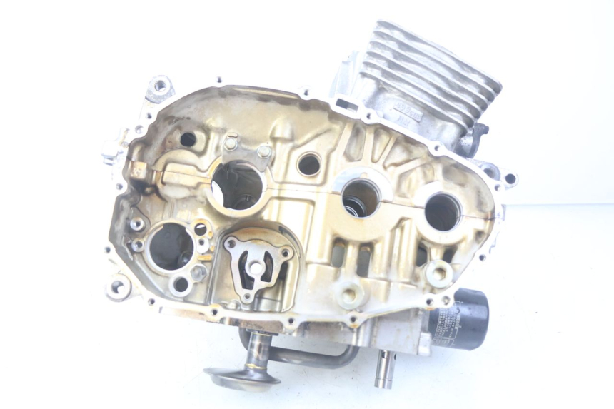 photo de CARTER BAS MOTEUR HONDA CBF 500 (2004 - 2007)