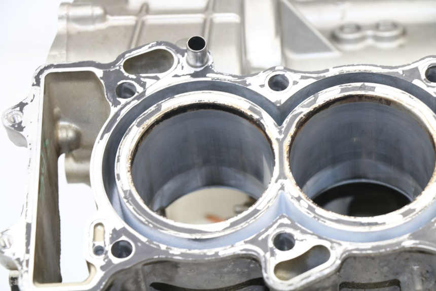 photo de CARTER BAS MOTEUR HONDA CBF N 600 (2008 - 2010)