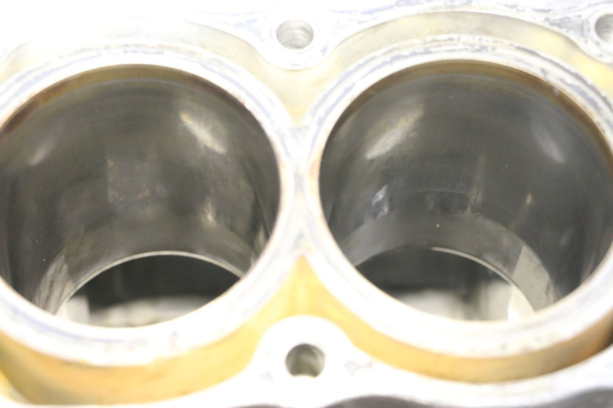 photo de CARTER BAS MOTEUR HONDA CBR RR FIREBLADE 900 (1992 - 1994)