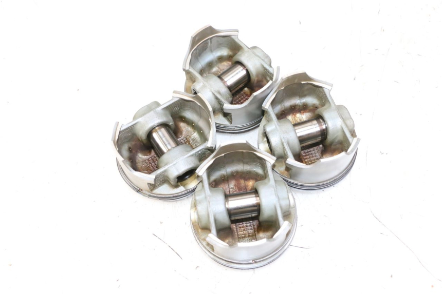 photo de CARTER BAS MOTEUR HONDA CBR RR FIREBLADE 900 (1992 - 1994)