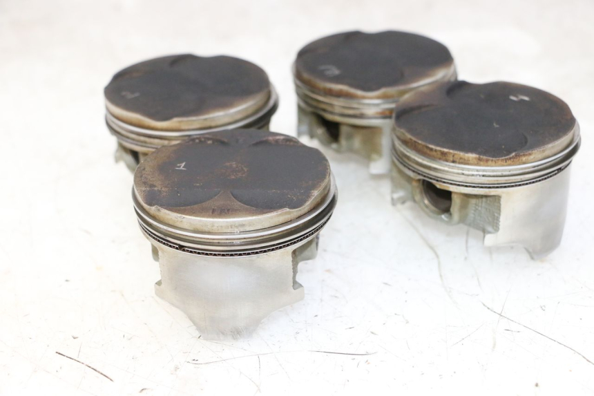 photo de CARTER BAS MOTEUR HONDA CBR RR FIREBLADE 900 (1992 - 1994)