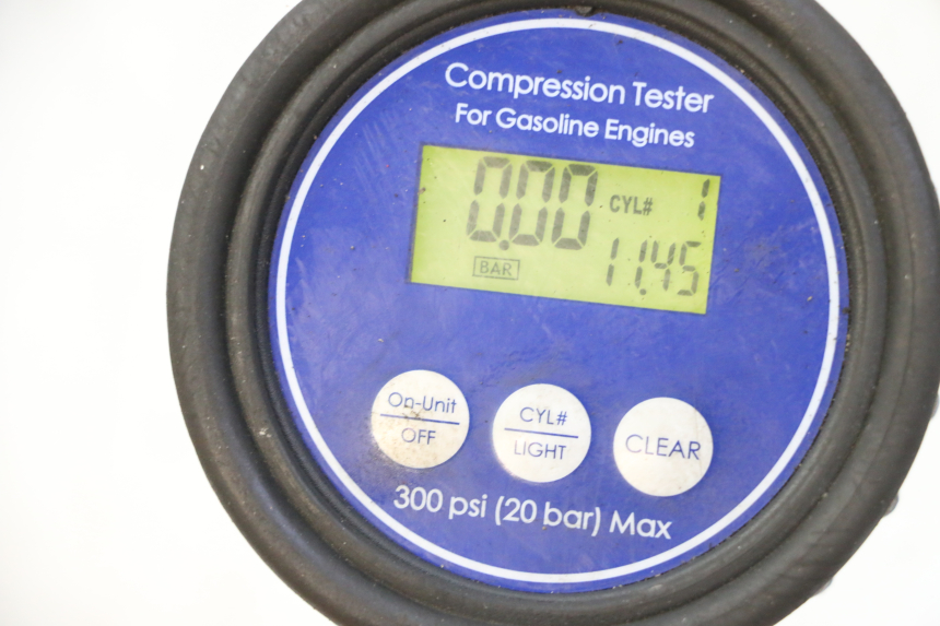 photo de CARTER BAS MOTEUR HONDA CBR RR FIREBLADE 900 (1992 - 1994)